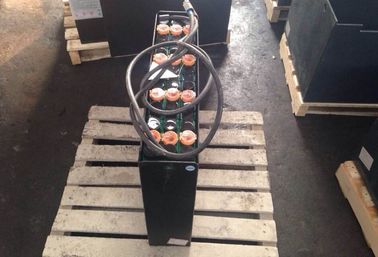 Batería industrial de la carretilla elevadora 24 empaquetados de madera del caso del sistema automático de la agitación de voltio