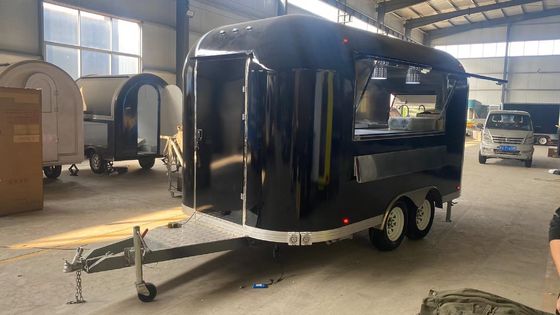 Trailer de comida móvil de lujo  Trailer de camión de comida callejera multifuncional