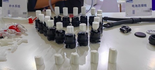 Sistema de riego de baterías de carretillas eléctricas de 12 celdas de 24 V FROTEK AWS-12 Certificación CE