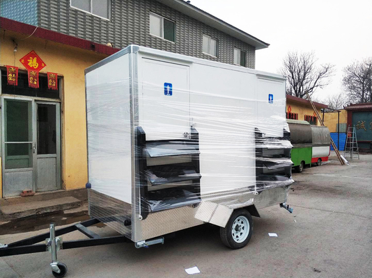 1 paso empuje el remolque de baño móvil plegable con el tanque de agua limpia y residual del inodoro del RV