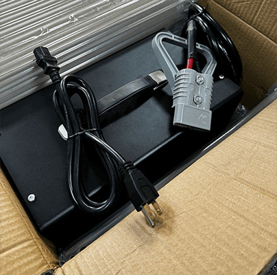 Cargador de batería de alta frecuencia de 24V 30A de la serie ESCH Cargador de batería de montacargas de alta frecuencia de 240v 1FASE