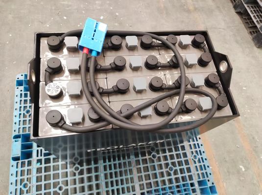 4HPZS620 24V 620Ah Baterías de tracción Vida útil de ciclo largo Mantenimiento regular CE