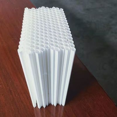 Piezas de batería para montacargas de alto rendimiento, cubierta protectora trenzada de 15 tubos con tecnología textil avanzada para uso industrial
