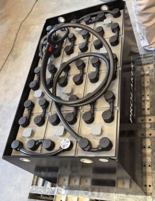 Batería de plomo-ácido para montacargas de almacén 8PZS920 24V 920Ah con servicio de personalización