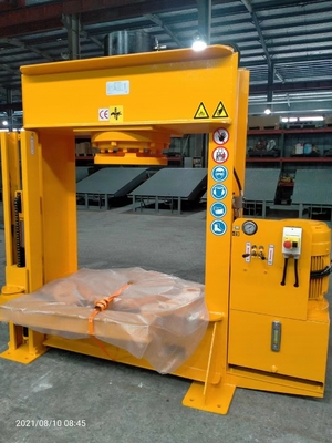 Máquina de prensado de neumáticos de gran eficiencia de 120 toneladas TP120 para el desmontaje de neumáticos sólidos disponible en venta